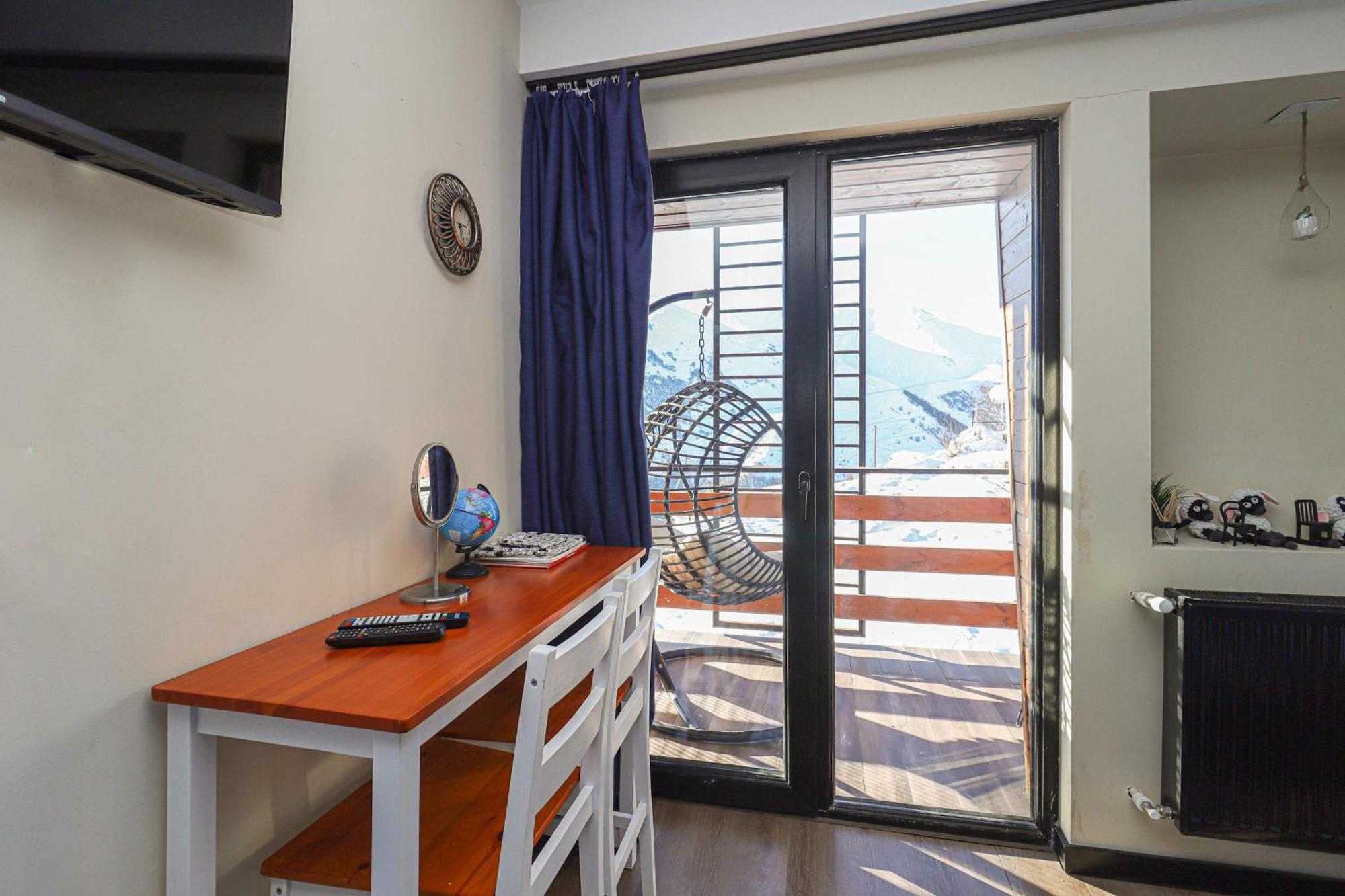 Stylish Studio Apartment With Balcony Gudauri Exteriér fotografie